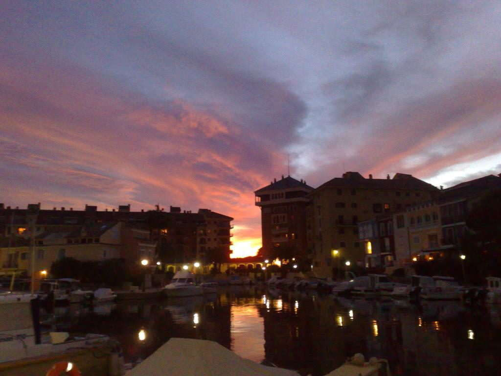 Port Saplaya -Primera Linea Daire Dış mekan fotoğraf